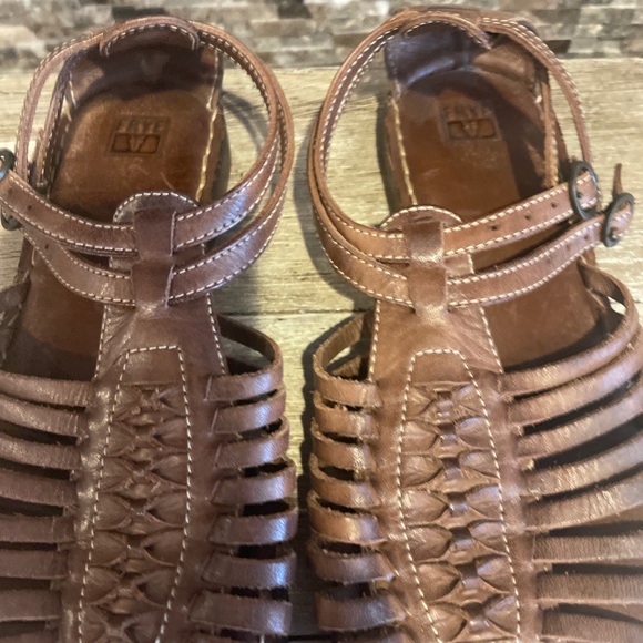 Frye Kayla Huarache Sandals Woven Strappy Flat Brown Leather | Women's 7.5 - Picture 4 of 10